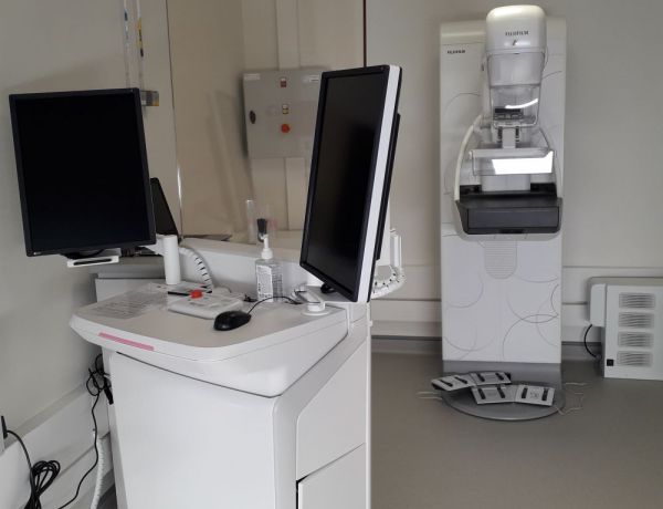 Du nouveau au CHIL : installation d'un Mammographe Du nouveau au CHIL : installation d'un Mammographe